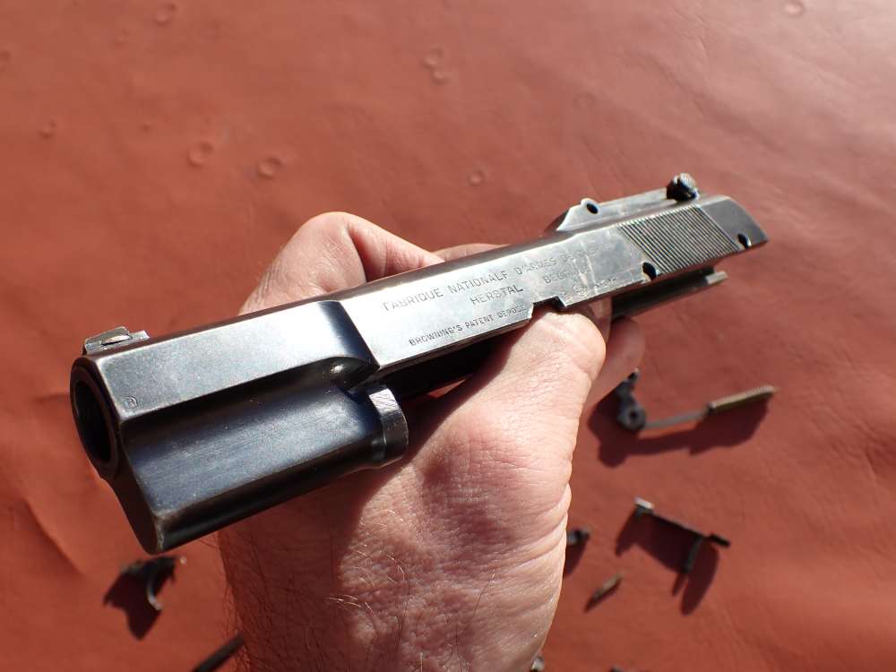BROWNING HI POWER PRE WAR 9MM PISTOL WITH TANGENT SIGHT FACTORY PARTS KIT -img-29