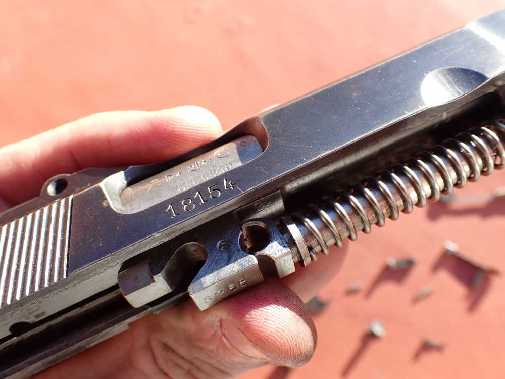 BROWNING HI POWER PRE WAR 9MM PISTOL WITH TANGENT SIGHT FACTORY PARTS KIT -img-141