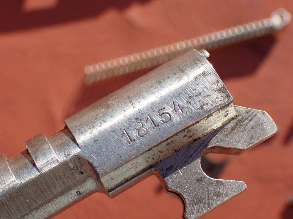 BROWNING HI POWER PRE WAR 9MM PISTOL WITH TANGENT SIGHT FACTORY PARTS KIT -img-123