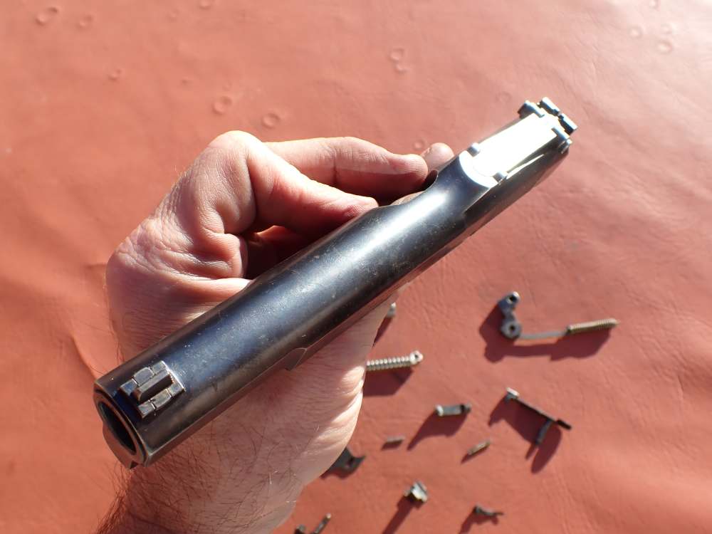 BROWNING HI POWER PRE WAR 9MM PISTOL WITH TANGENT SIGHT FACTORY PARTS KIT -img-11