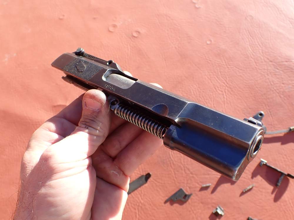 BROWNING HI POWER PRE WAR 9MM PISTOL WITH TANGENT SIGHT FACTORY PARTS KIT -img-144