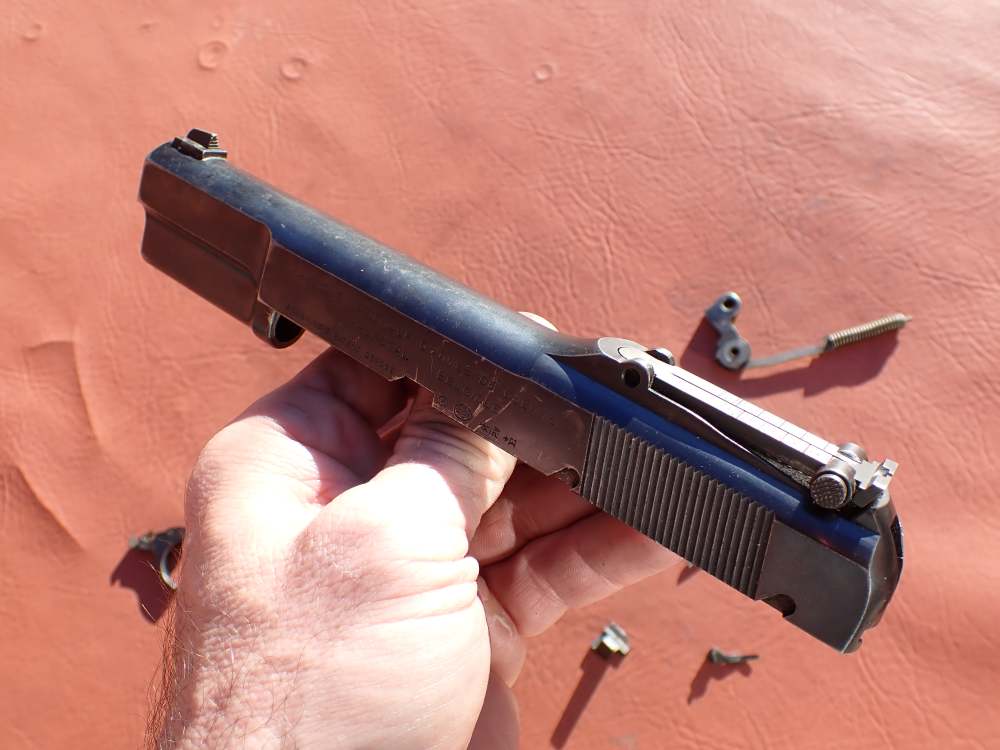 BROWNING HI POWER PRE WAR 9MM PISTOL WITH TANGENT SIGHT FACTORY PARTS KIT -img-23