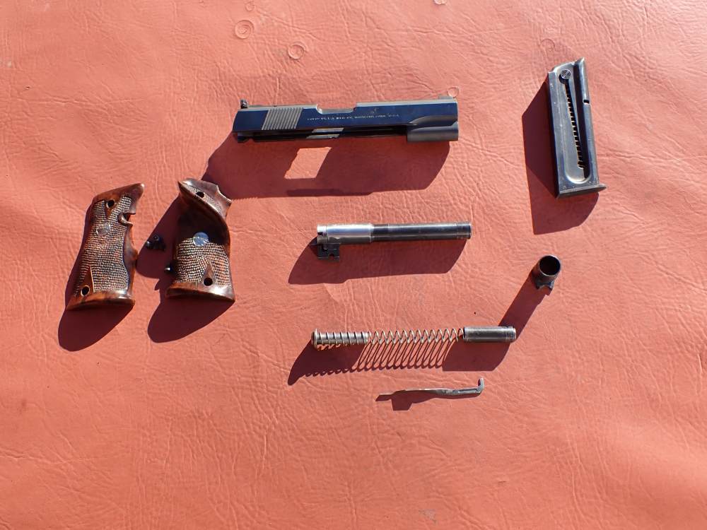 COLT 1911 CONVERSION UNIT KIT FACTORY .22LR BLUED PISTOL PARTS w/ MAGAZINE-img-1