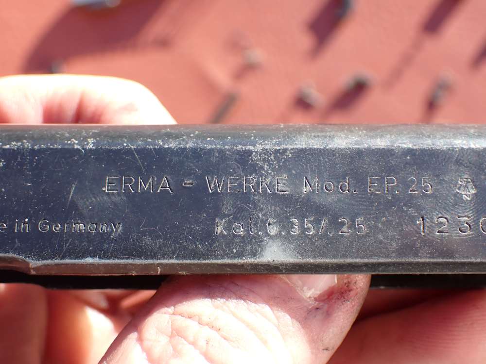 ERMA EP-25 FACTORY .25ACP PISTOL PARTS KIT SET WITH ORIGINAL GRIPS-img-27