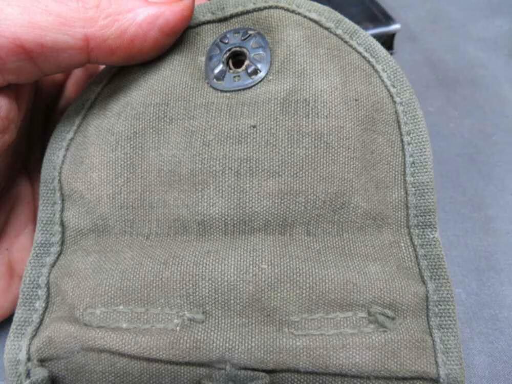 USGI M1 CARBINE 2-15RD MAGAZINE WITH POUCH-img-20