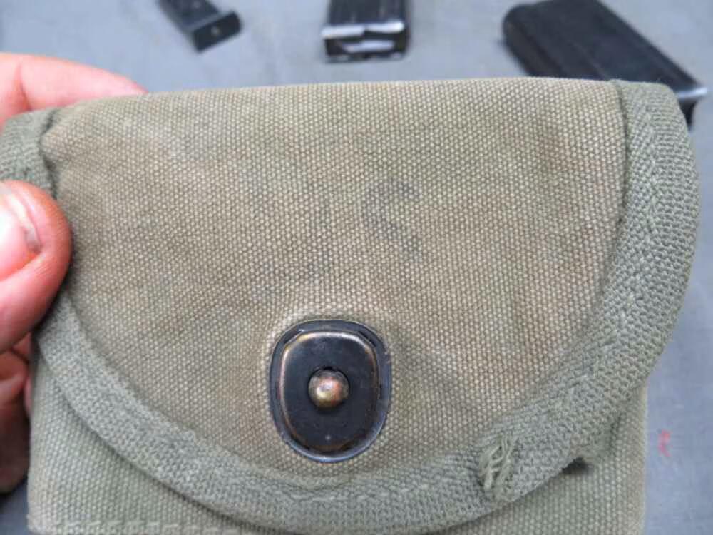 USGI M1 CARBINE 2-15RD MAGAZINE WITH POUCH-img-17