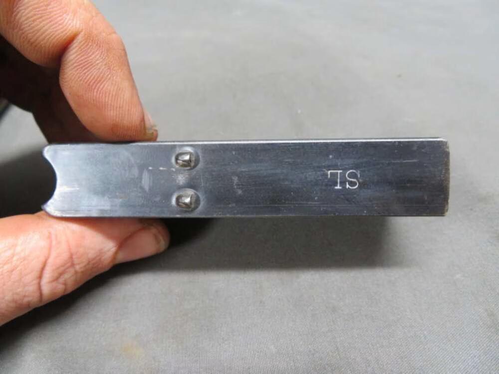 USGI M1 CARBINE 2-15RD MAGAZINE WITH POUCH-img-10