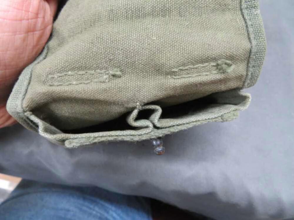 USGI M1 CARBINE 2-15RD MAGAZINE WITH POUCH-img-19
