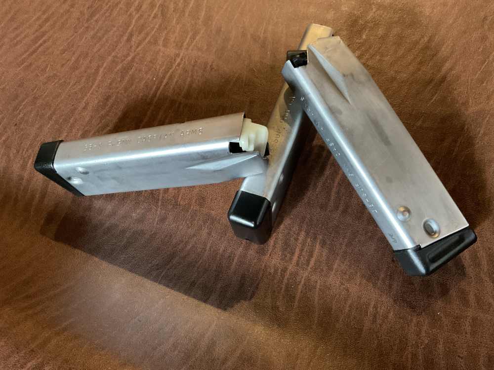 CAPIAN Factory  9MM/38Super  3= 19 Round mags Factory Excellent  ! Sale  -img-0