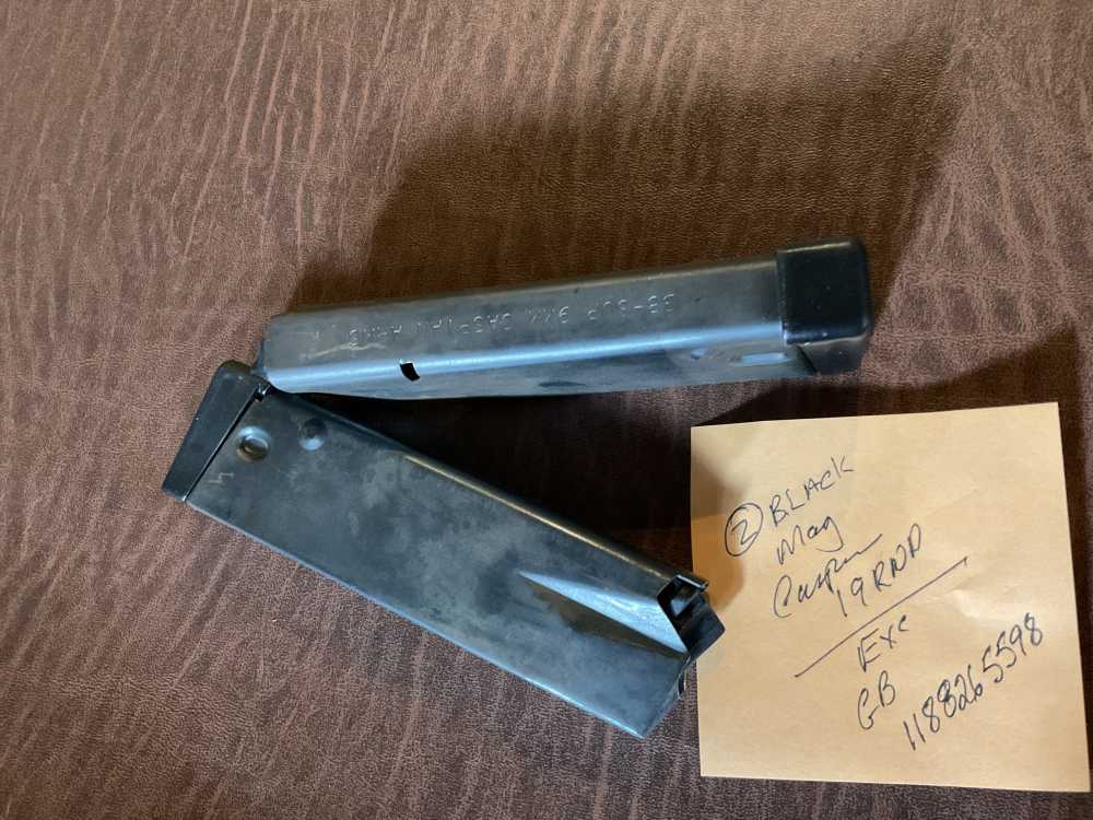 CASPIAN 19 ROUND Factory magazines Black (2) Excellent Condition -img-1