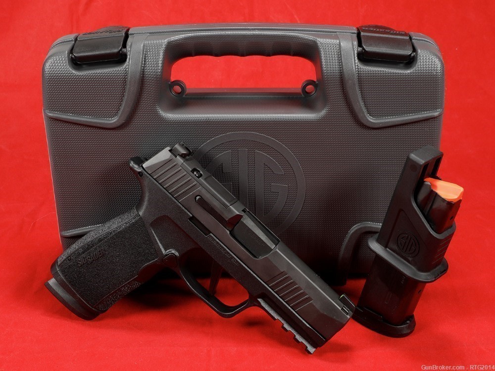SIG P365-XMACRO NIB 2x17rd Mag, Perfect Carry Gun, Free 2-Day Ship-img-0