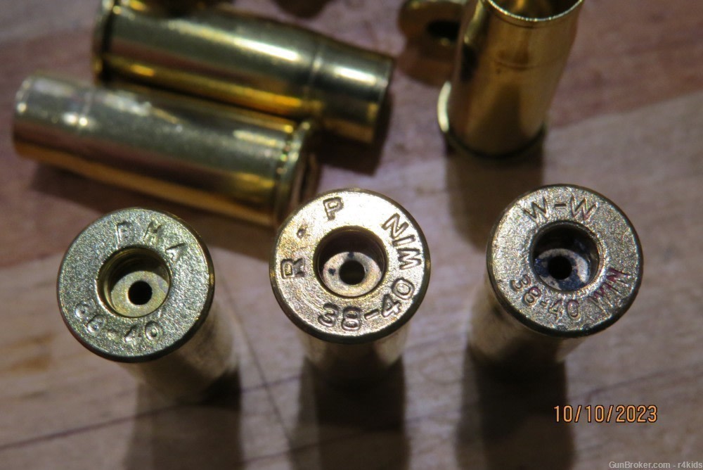 195 Pieces of cleaned and deprimed 38-40 brass mixed headstamps-img-1