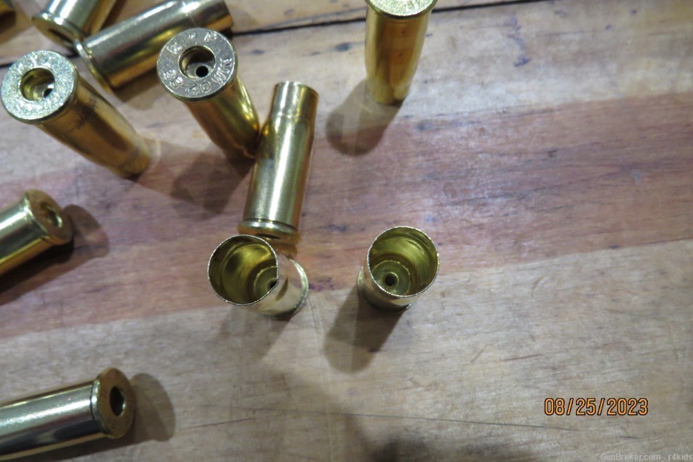 195 pieces of 38-40 Mixed headstamps cleaned and deprimed-img-4