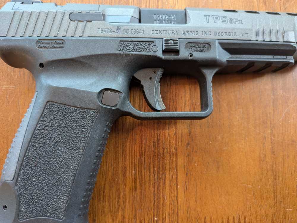 Canik TP9 SFx - 9mm - Competition Pistol - Optic Ready - VG-img-11