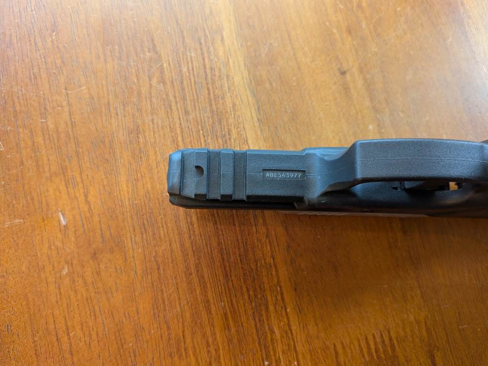 Taurus G3 9mm Stainless Slide Manual Safety w/ 17rd and 15rd Mags-img-21