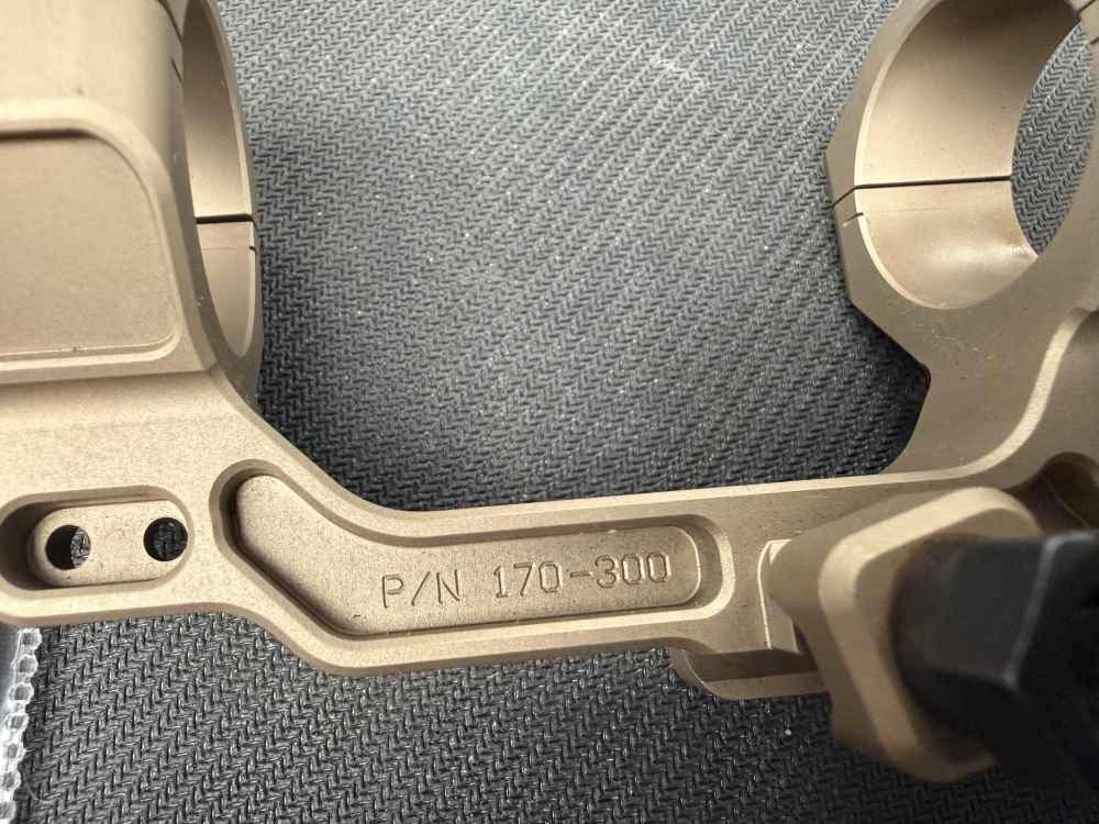 USED BADGER ORDNANCE 30MM MOUNT WITH ACCESSORIES CHEAP-img-1