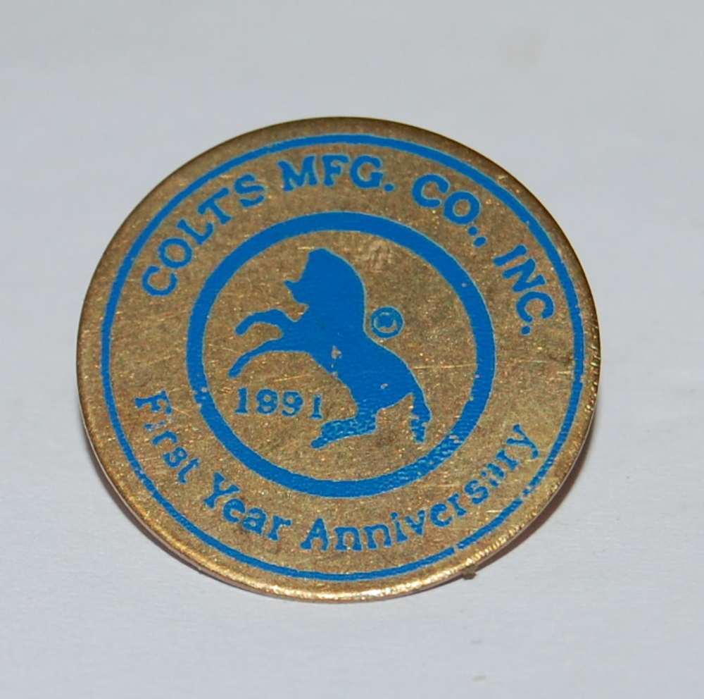Colt's Mfg Co First Year Anniversary 1991 Rampant Tie Hat Lapel Pin Pinback-img-0