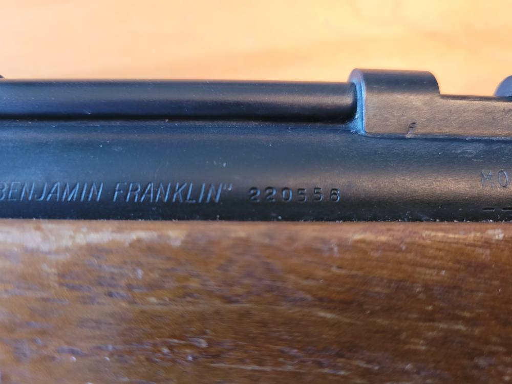 Benjamin Model 347 .177 Cal Pump Air Rifle – Project Gun – Cracked Seal-img-15