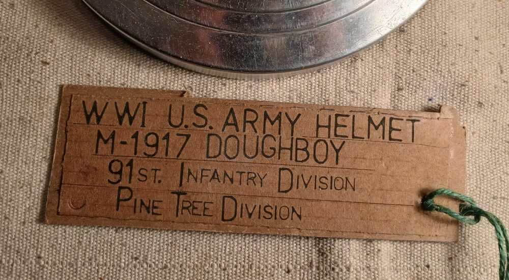 WWI US Army M-1917 Doughboy Helmet Floor Stand Ashtray 91st Pine Tree -img-1