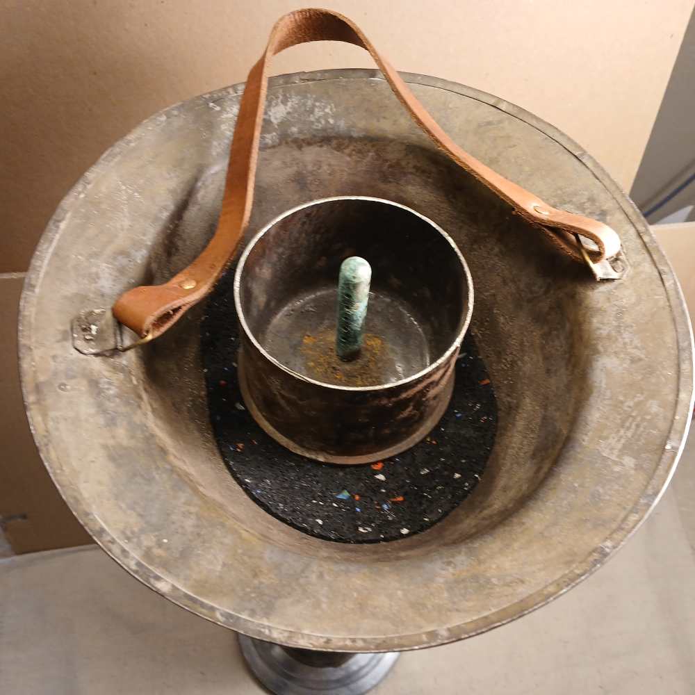 WWI US Army M-1917 Doughboy Helmet Floor Stand Ashtray 91st Pine Tree -img-8