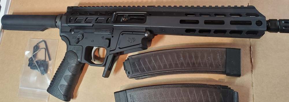 Wraithworks Warscorp-9 pistol-img-2