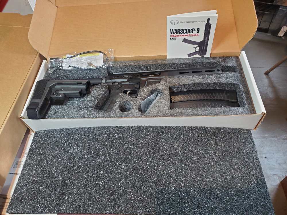 Wraithworks Warscorp-9 pistol-img-0