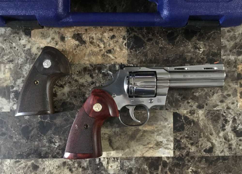 Colt Python 4” Polished Stainless .357-img-5