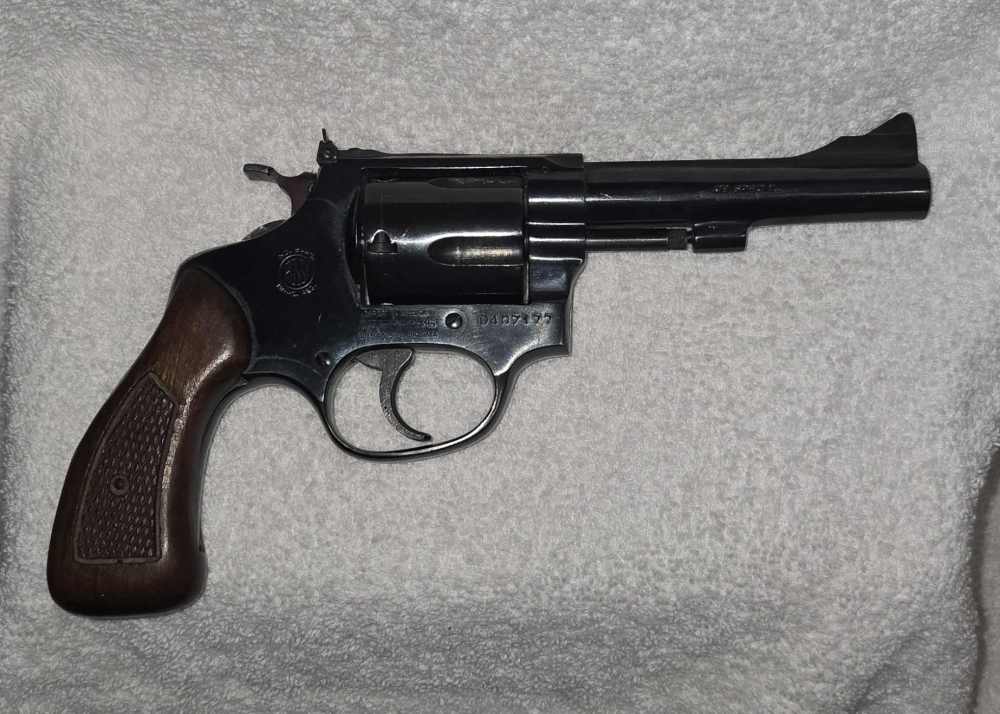 ROSSI M38 5 Shot 38 Special- Excellent Condition-img-2