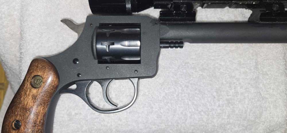NEF Model R92 Ultra- 9 Shot .22 LR Revolver with Scope-img-2