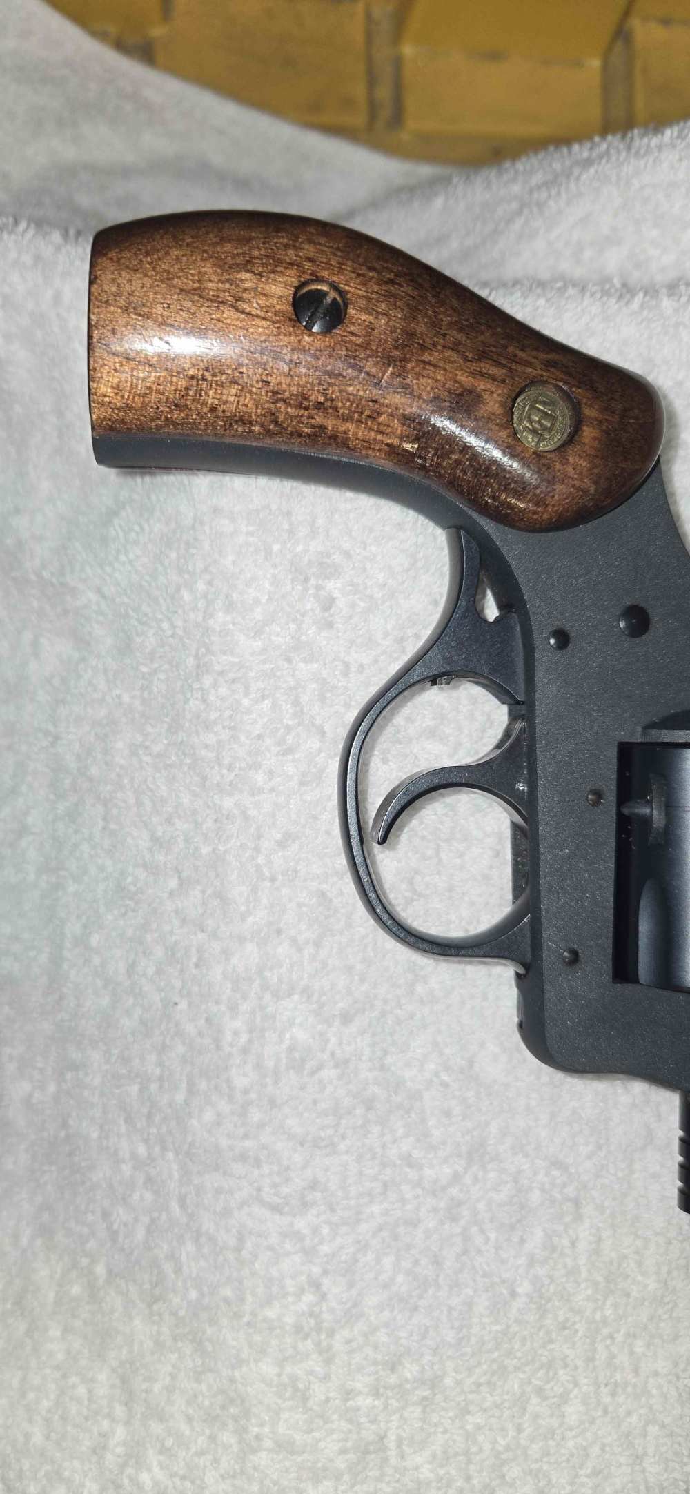 NEF Model R92 Ultra- 9 Shot .22 LR Revolver with Scope-img-26