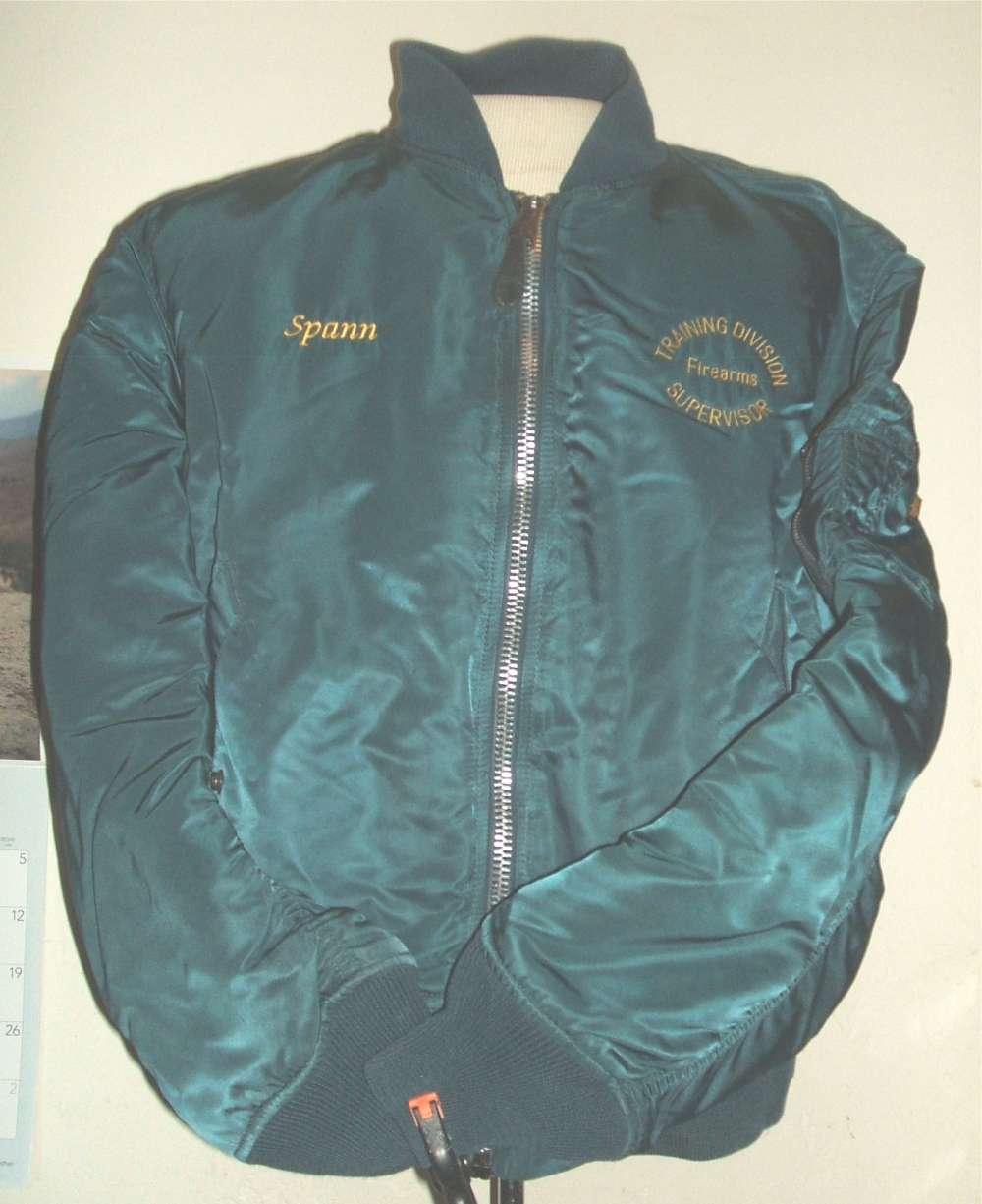 Alpha "3-Line" MA-1 style jacket Lg shooting instructor "Spann"-img-12
