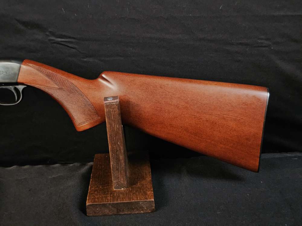 Browning SA-22 .22 L.R. Rifle-img-2