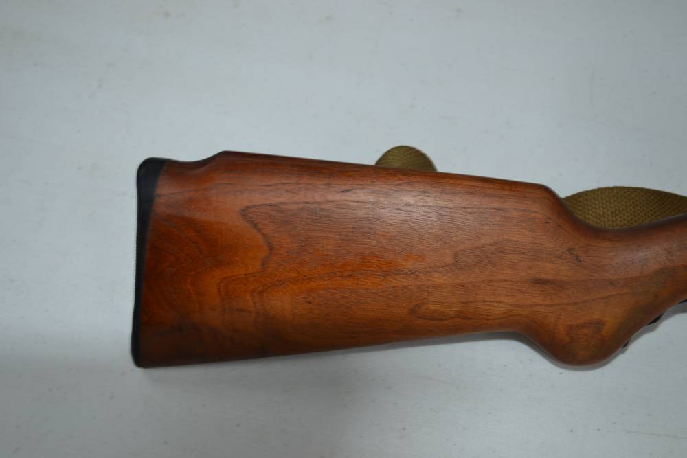 Mossberg Model 152 .22LR s/a rifle w/scope 18-1/4" barrel-img-7