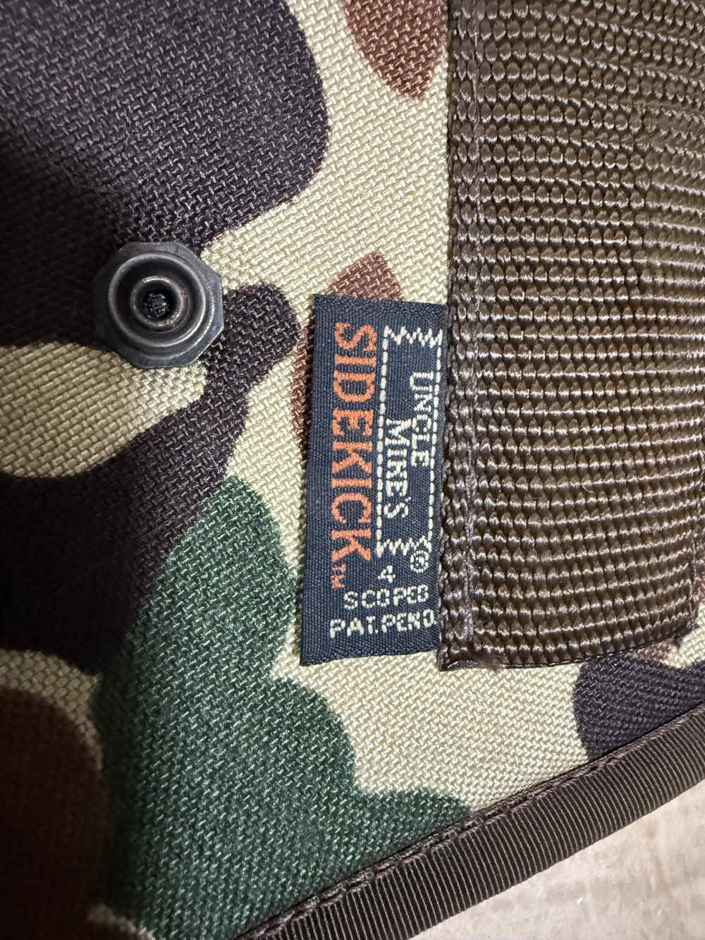 Uncle Mike's Sidekick SIZE 4 SCOPED - Vertical Shoulder Holster Camouflage-img-2