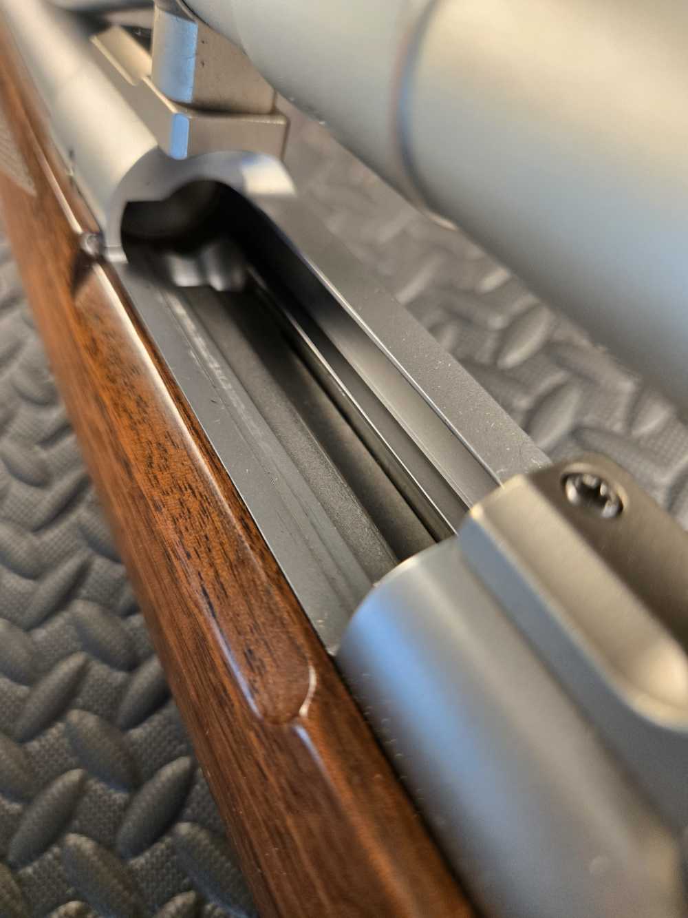 Winchester Model 70 30-06 LEFT HAND 24 inch barrel-img-25