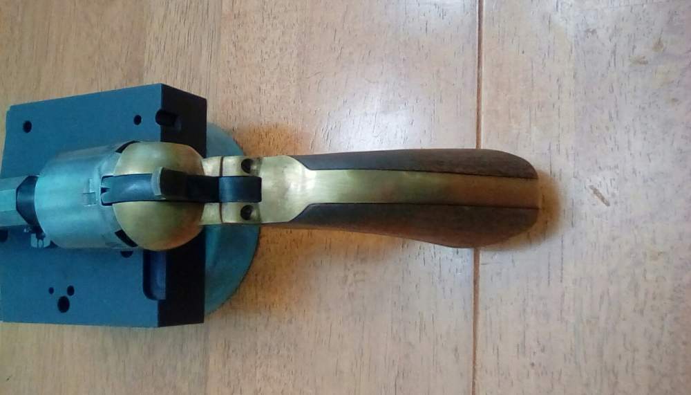Pietta 1851 navy-img-2