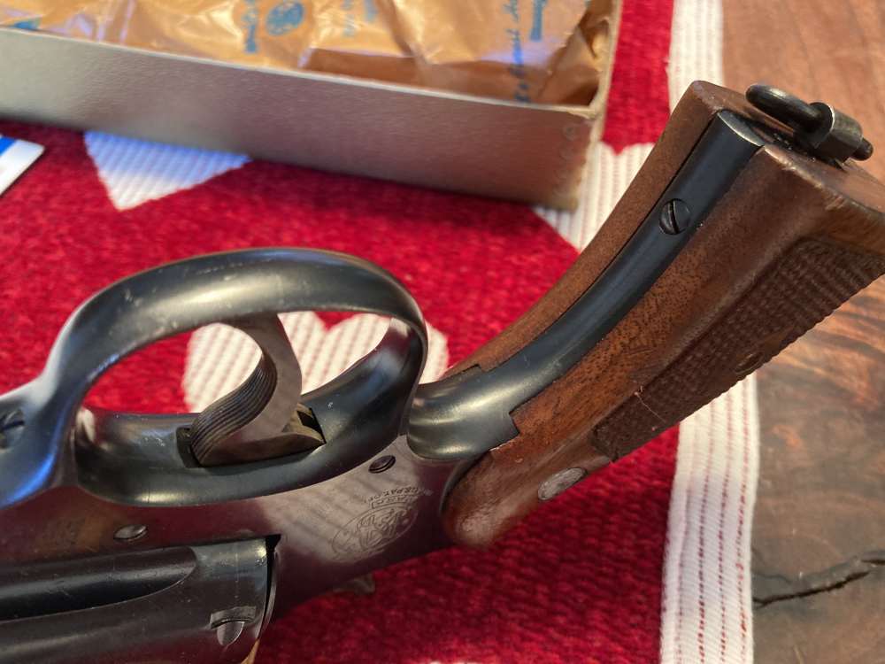 Smith & Wesson Military/Police .38 S&W 1958 USMC Shipped Jinks Letter 98%+-img-18