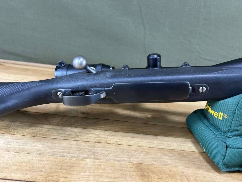 Weatherby Mark V Bolt Action Rifle .300 WBY MAG 25" Brl Used Hammers Optic -img-25