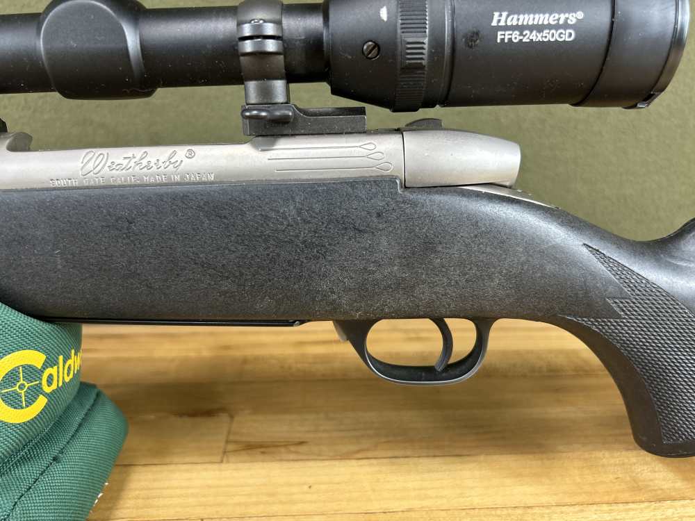 Weatherby Mark V Bolt Action Rifle .300 WBY MAG 25" Brl Used Hammers Optic -img-9