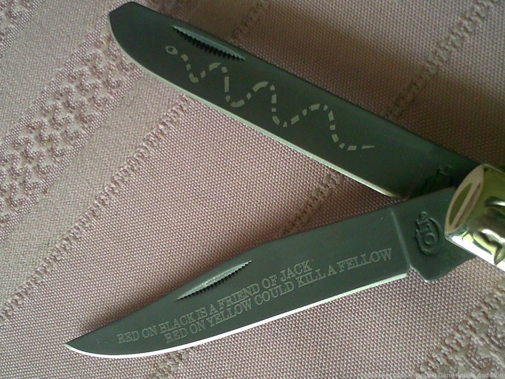 NIB Colt Coral Snake Series 2 Blade Trapper Titanium Blade Coated Knife.-img-7