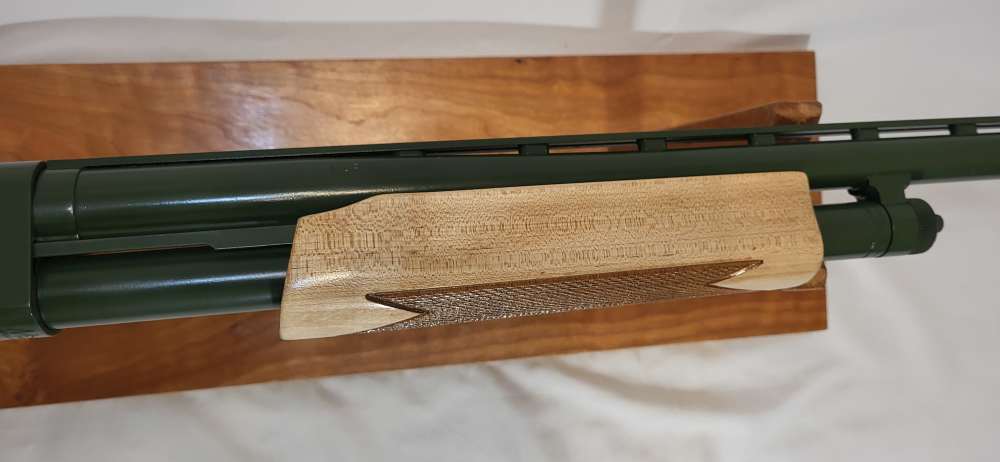 Beautiful refurbished Mossberg 535  12ga   3 1/2" multi-choke!-img-11