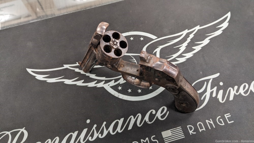 Iver Johnson 5 shot revolver chambered in 32-img-3