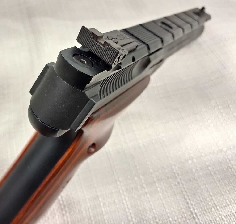 Browning Buck Mark Field Target Bull Barrel 5.5" .22lr 10+1 Cocobolo Grips-img-9