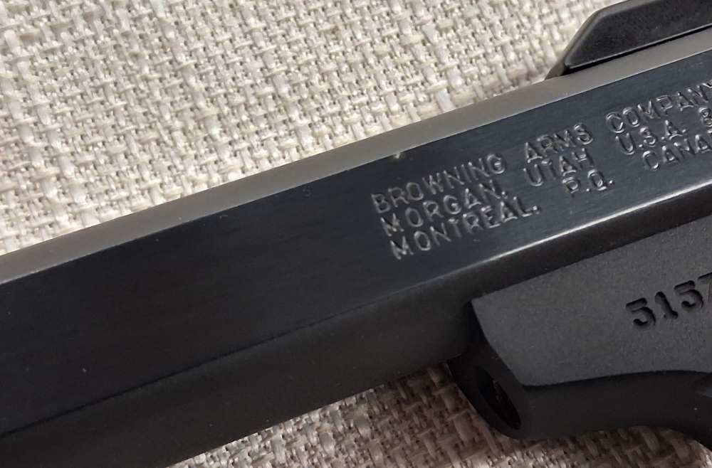 Browning Buck Mark Plus UDX 5.5" .22lr Slabside Matte Blue Finish 10+1-img-6