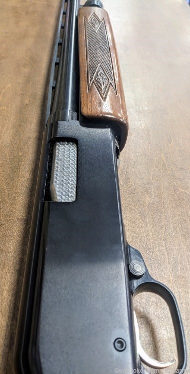 Winchester Model 200 12 ga pump shotgun-26"barrel-img-5