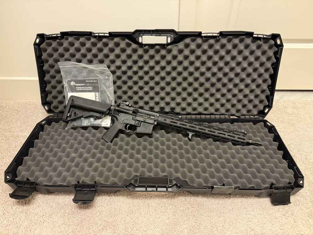 *Price Drop on Thursday* KAC SR-15 E3 Mod 2 16-Inch Rifle-img-1