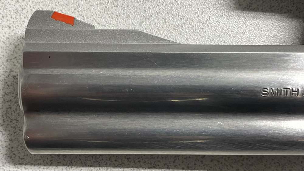 Smith & Wesson 686-4 .357 Magnum, 6 rds. 6" Barrel w/ Swift No.663s Scope-img-27