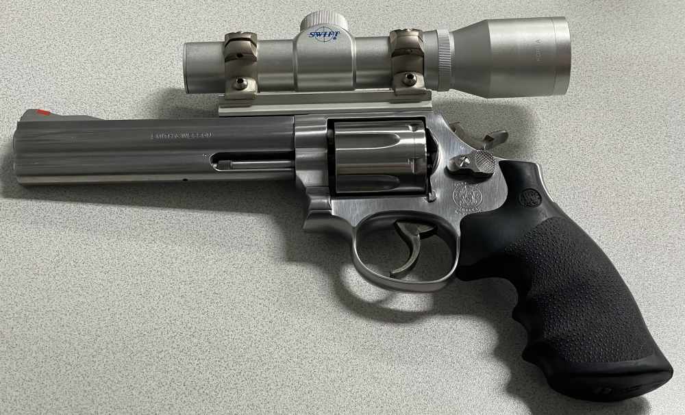 Smith & Wesson 686-4 .357 Magnum, 6 rds. 6" Barrel w/ Swift No.663s Scope-img-3