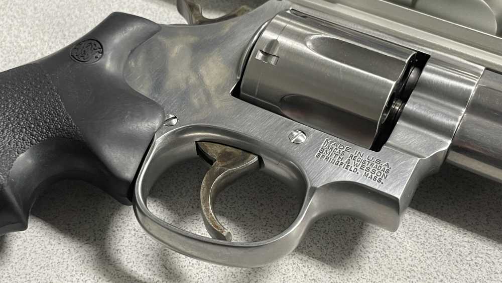 Smith & Wesson 686-4 .357 Magnum, 6 rds. 6" Barrel w/ Swift No.663s Scope-img-11