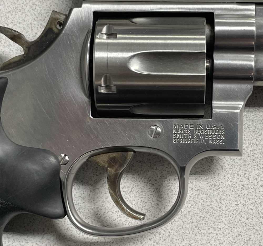 Smith & Wesson 686-4 .357 Magnum, 6 rds. 6" Barrel w/ Swift No.663s Scope-img-10